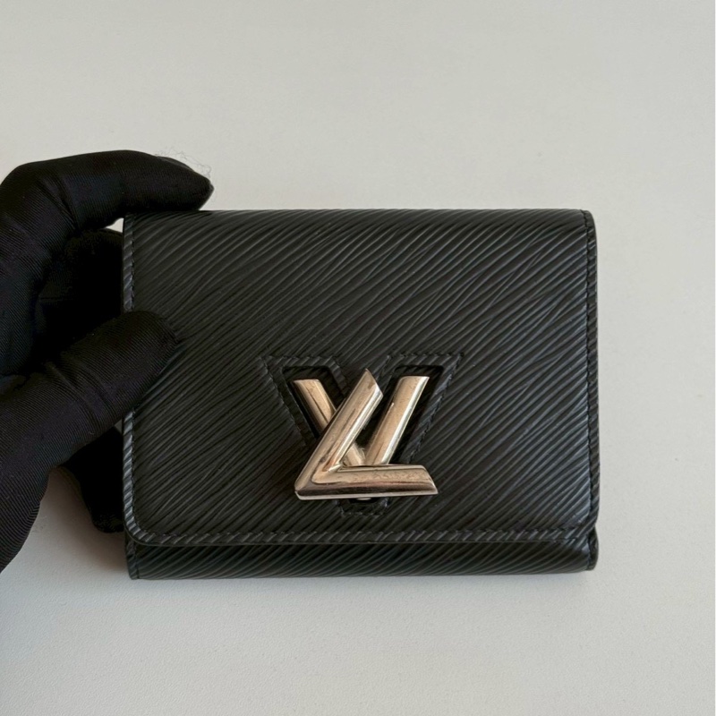 99新🆕 Louis Vuitton LV 路易威登 Twist 短夾-6
