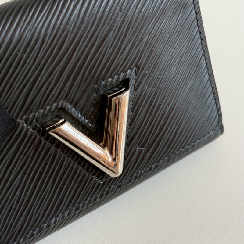 99新🆕 Louis Vuitton LV 路易威登 Twist 短夾-7