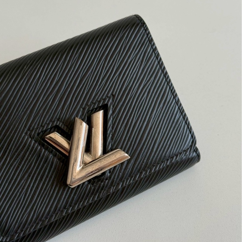 99新🆕 Louis Vuitton LV 路易威登 Twist 短夾-8