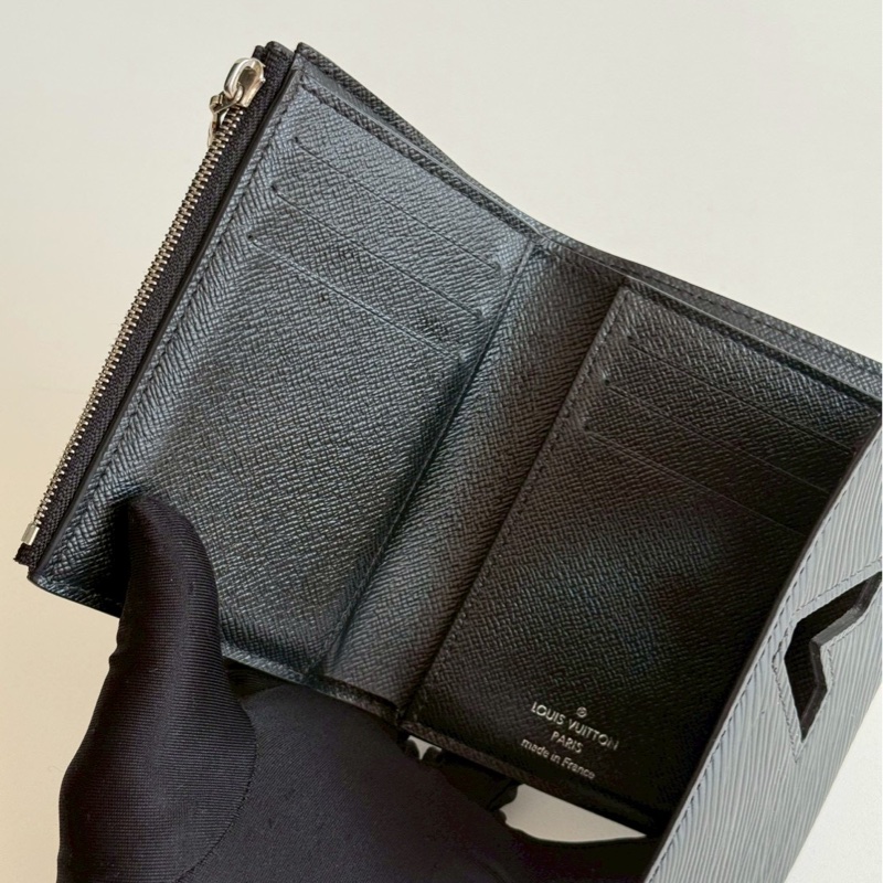 99新🆕 Louis Vuitton LV 路易威登 Twist 短夾-11