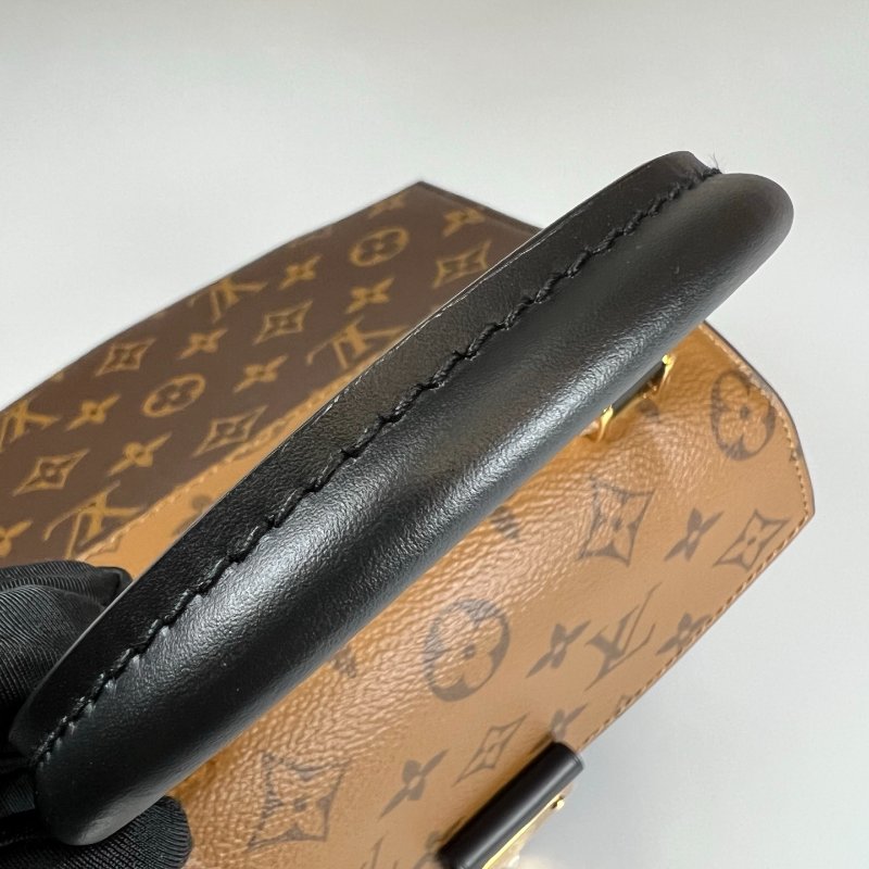 LV M46548/晶片款 雙拼色Tilsitt 扇子包-7