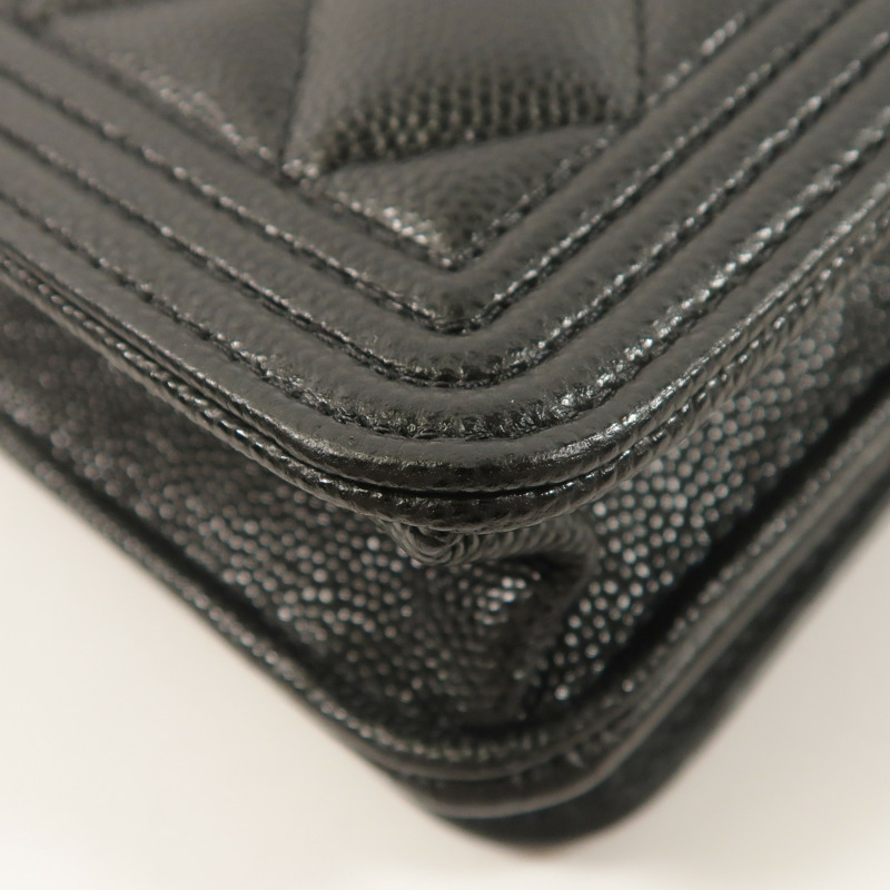 CHANEL 牛皮皮革Boy Wallet On Chain鏈帶肩背袋-12