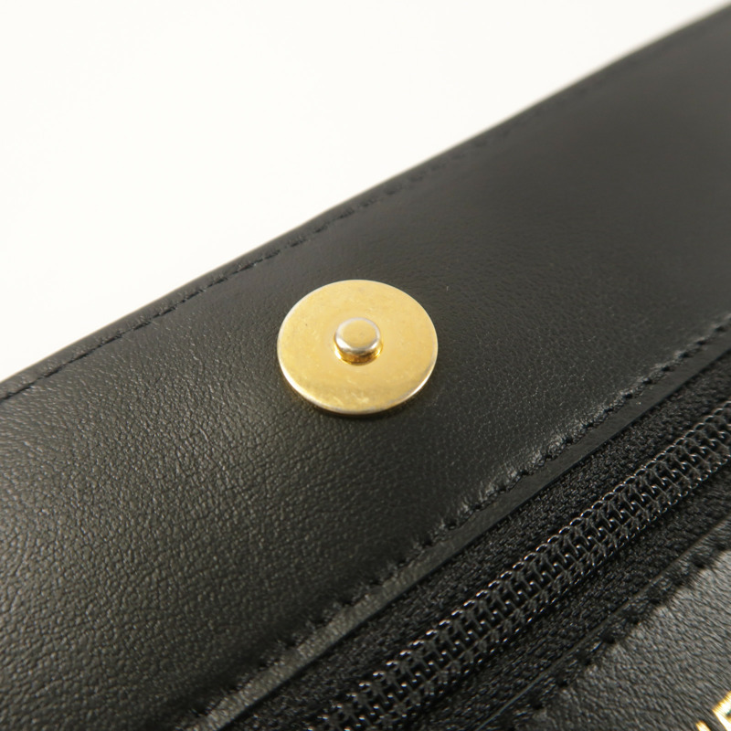 CHANEL 牛皮皮革Boy Wallet On Chain鏈帶肩背袋-15