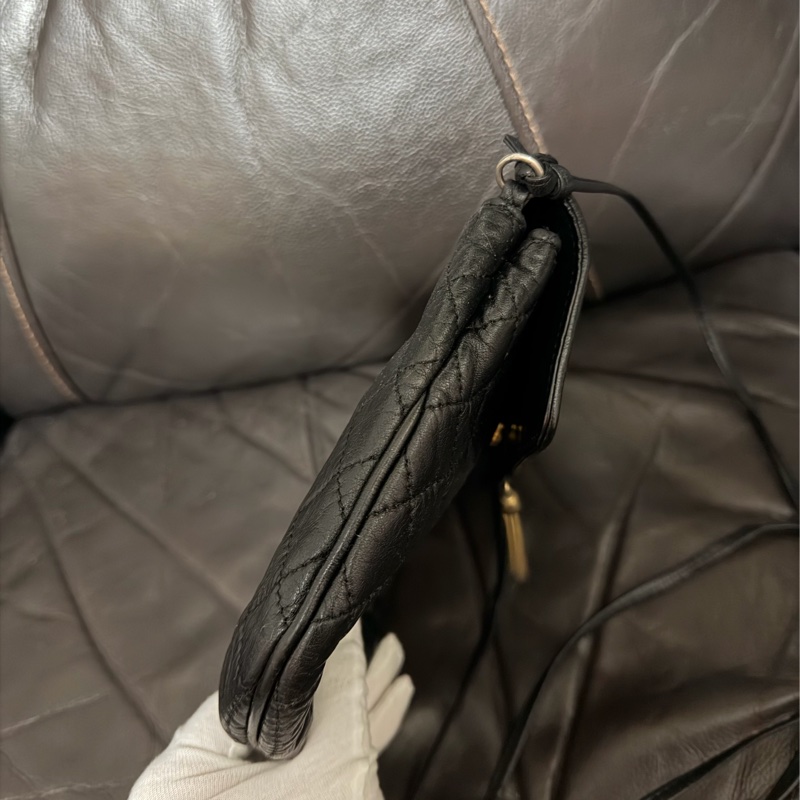 Chanel中古罕有羊皮流蘇斜孭袋-3