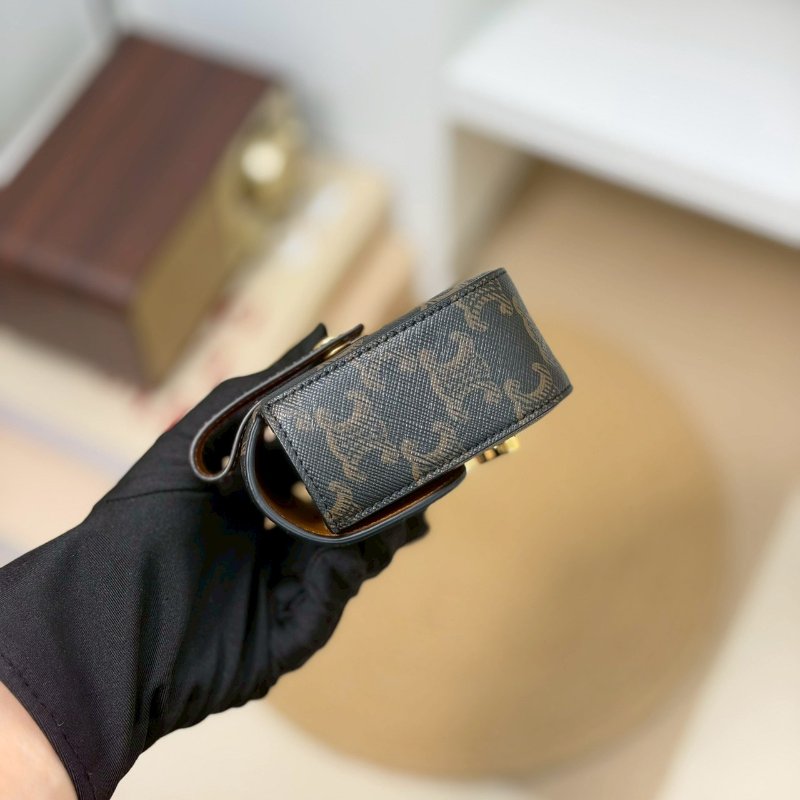 🏷Celine 瑟琳．Claude 凱旋門老花腰包/客人寄賣-3