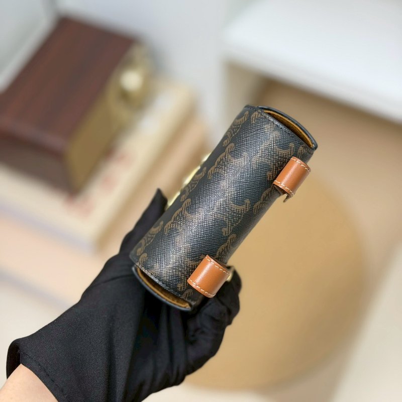 🏷Celine 瑟琳．Claude 凱旋門老花腰包/客人寄賣-13