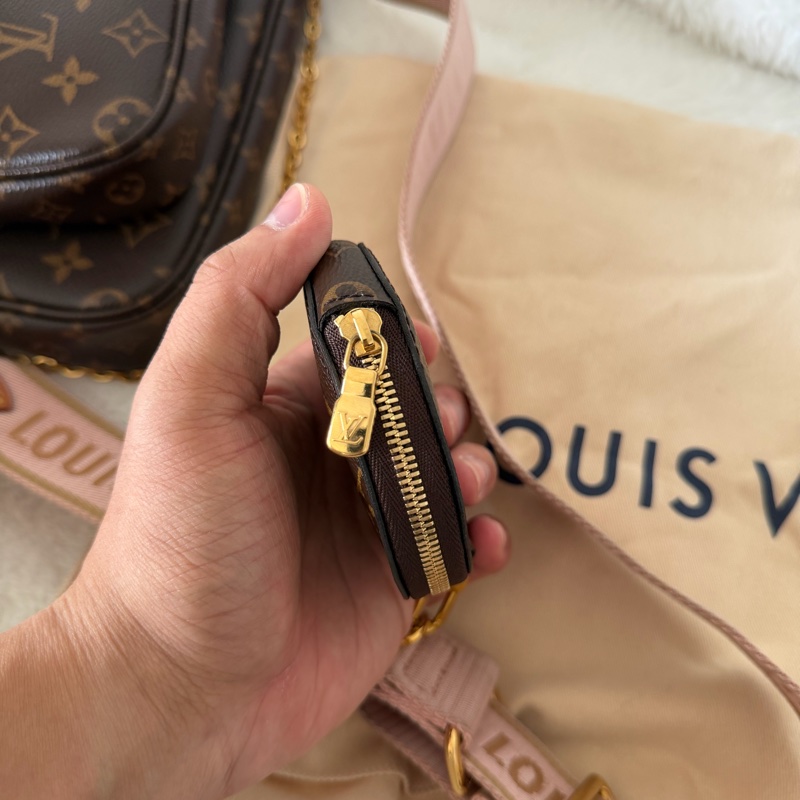 Lv 五合一麻將包(M44840)粉色肩帶-14