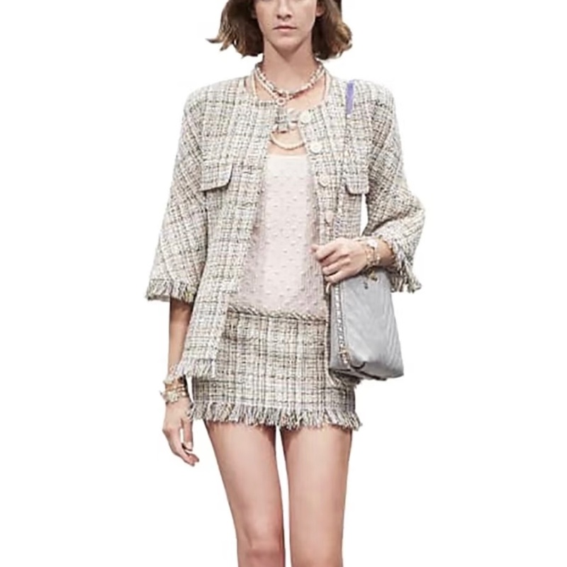 CHANEL彩色格紋粗花呢外套-2