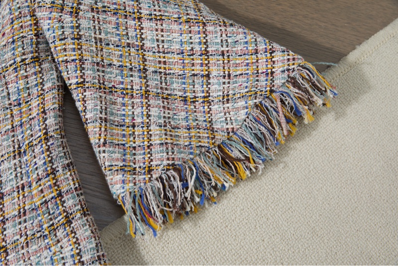 CHANEL彩色格紋粗花呢外套-6