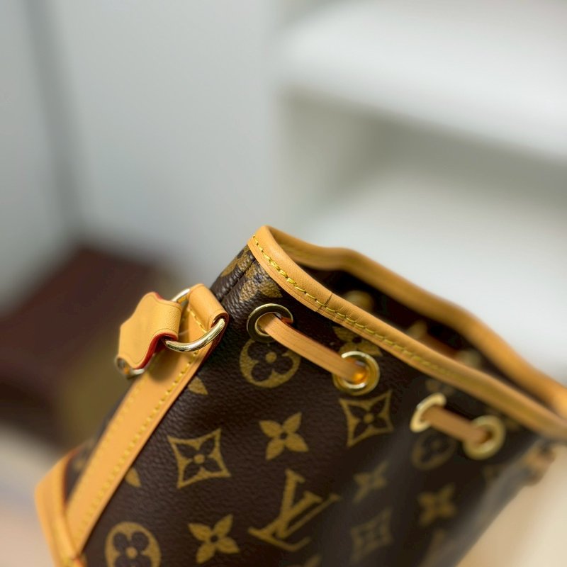 🏷LV 路易威登．Nano Noe 老花小水桶 M81266-10