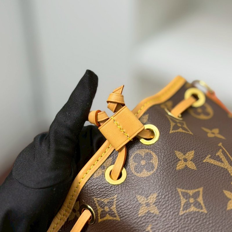 🏷LV 路易威登．Nano Noe 老花小水桶 M81266-15