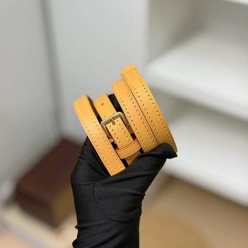 🏷LV 路易威登．Nano Noe 老花小水桶 M81266-21