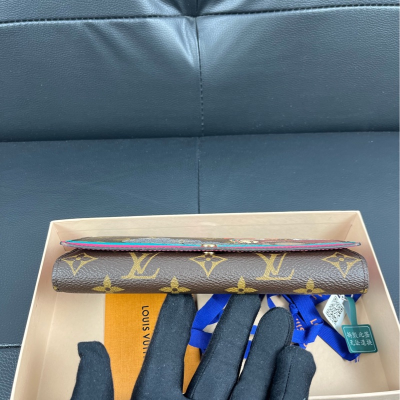 路易威登/LV 手拿長款錢包 聖誕限量款 底長19-4