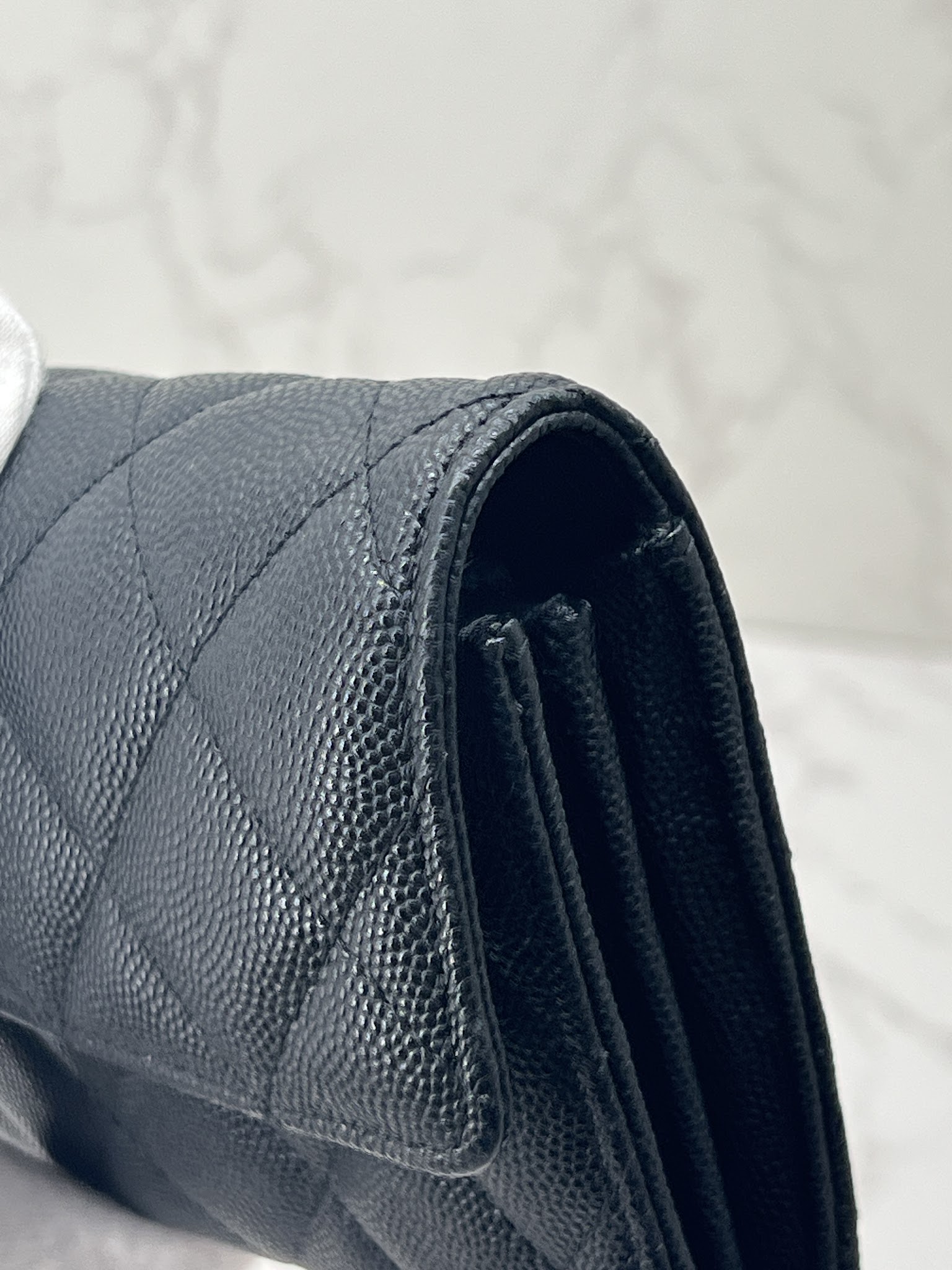 香緹國際精品 黑鑽簍空雙C長夾 968-3