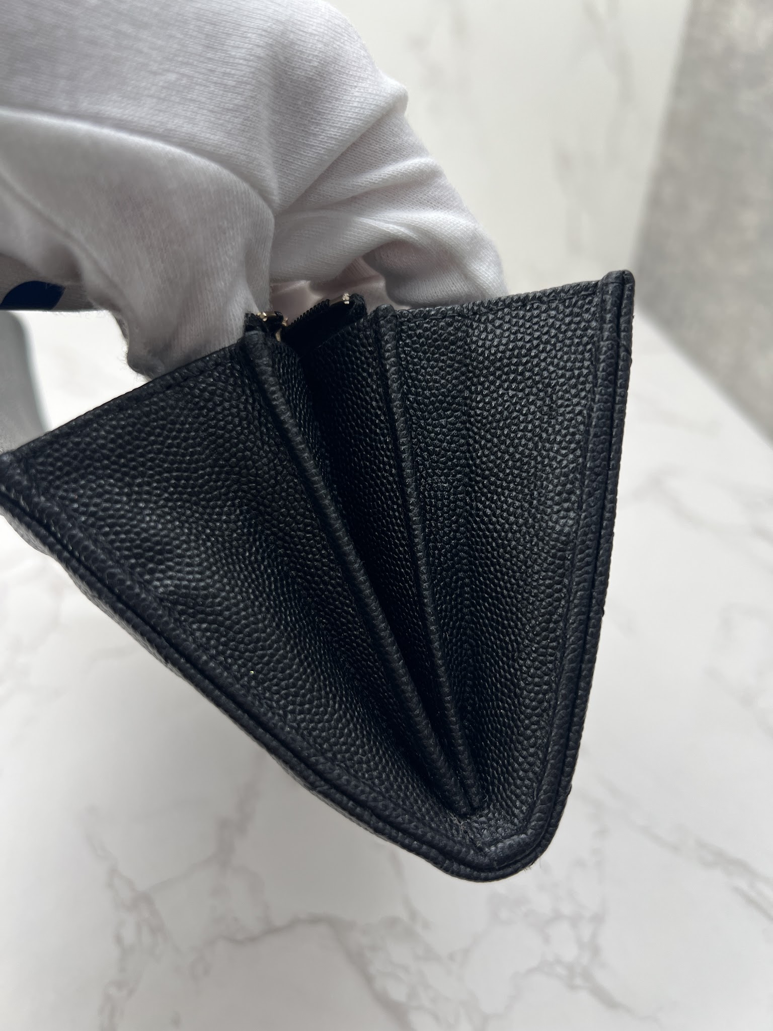 香緹國際精品 黑鑽簍空雙C長夾 968-12