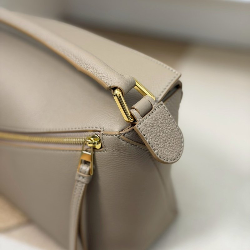 🏷Loewe 羅意威．Small Puzzle 新款 沙色-11