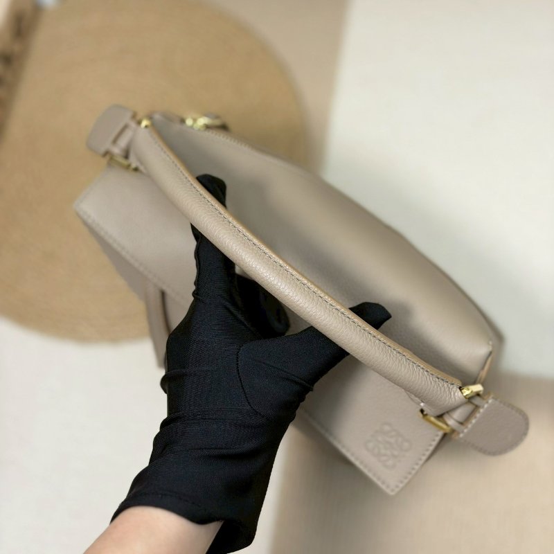 🏷Loewe 羅意威．Small Puzzle 新款 沙色-14