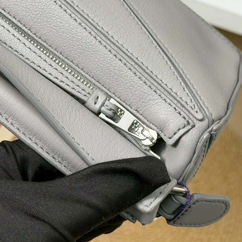 🏷Loewe 羅意威．Mini Puzzle 珍珠灰-16