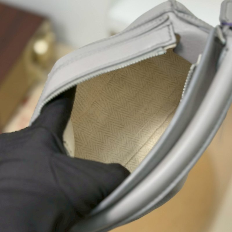 🏷Loewe 羅意威．Mini Puzzle 珍珠灰-17