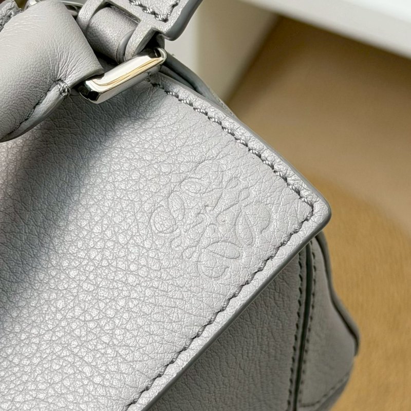 🏷Loewe 羅意威．Mini Puzzle 珍珠灰-19