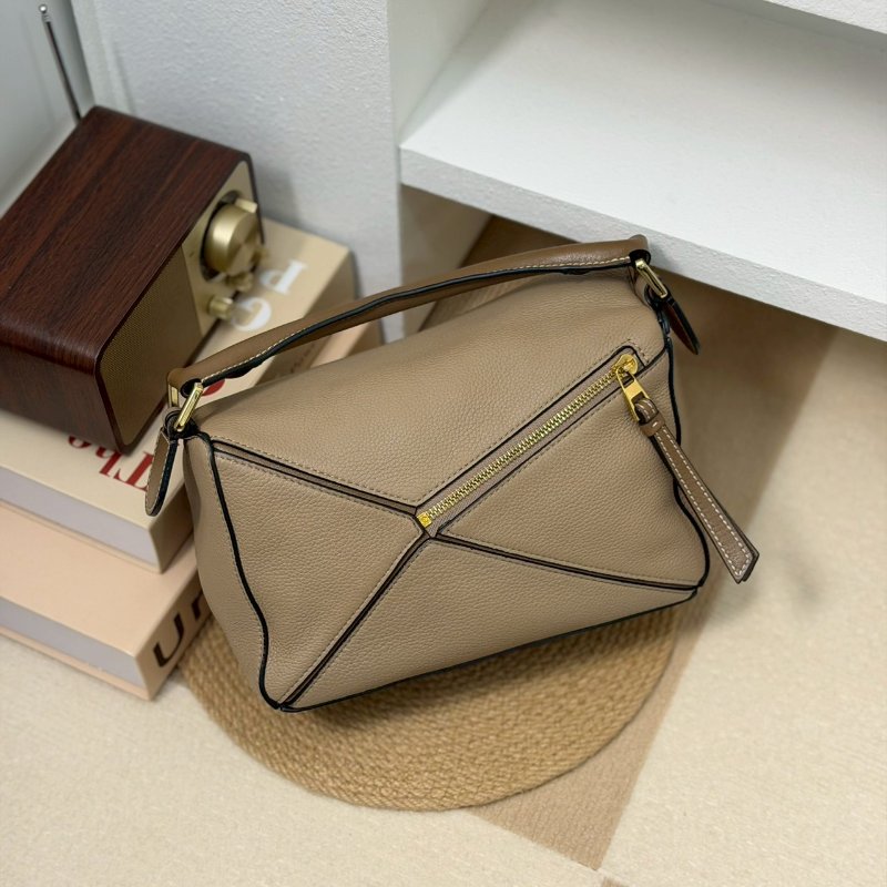 🏷Loewe 羅意威．Small Puzzle 沙色-1