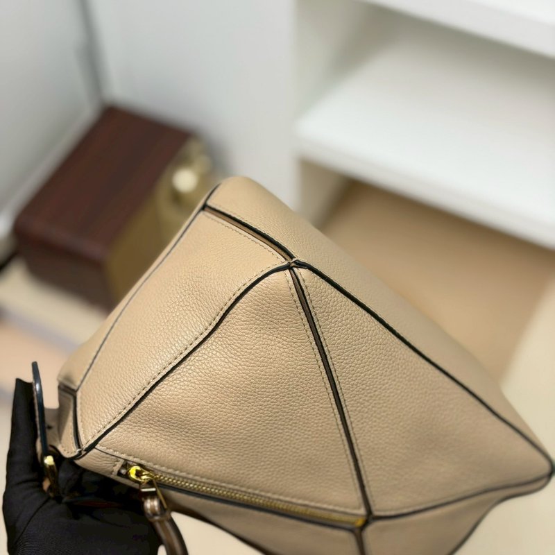 🏷Loewe 羅意威．Small Puzzle 沙色-6