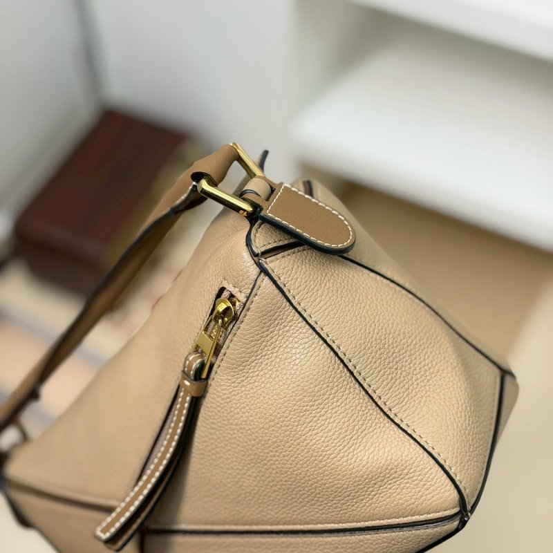 🏷Loewe 羅意威．Small Puzzle 沙色-11