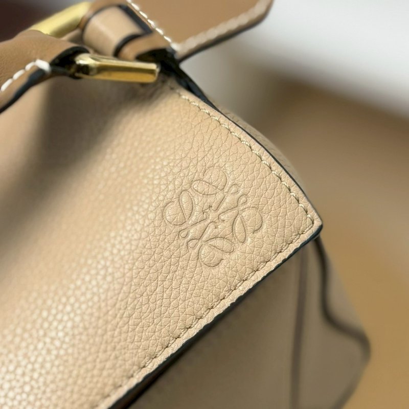🏷Loewe 羅意威．Small Puzzle 沙色-15
