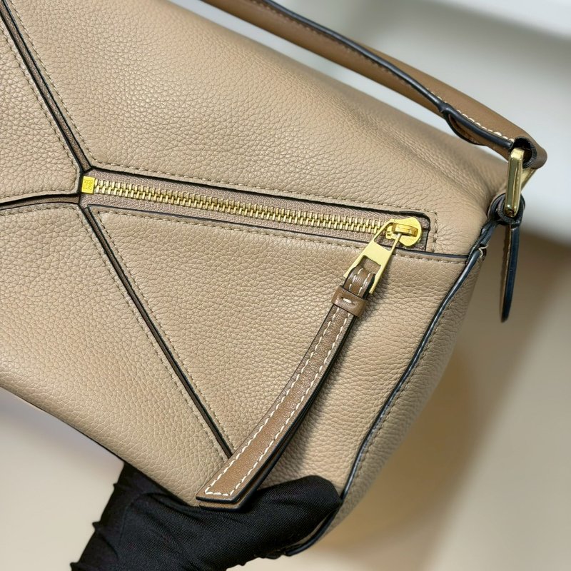 🏷Loewe 羅意威．Small Puzzle 沙色-22