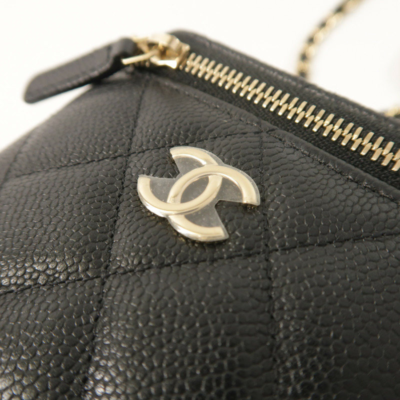 CHANEL 牛皮皮革Vanity Case鏈帶肩背袋-9