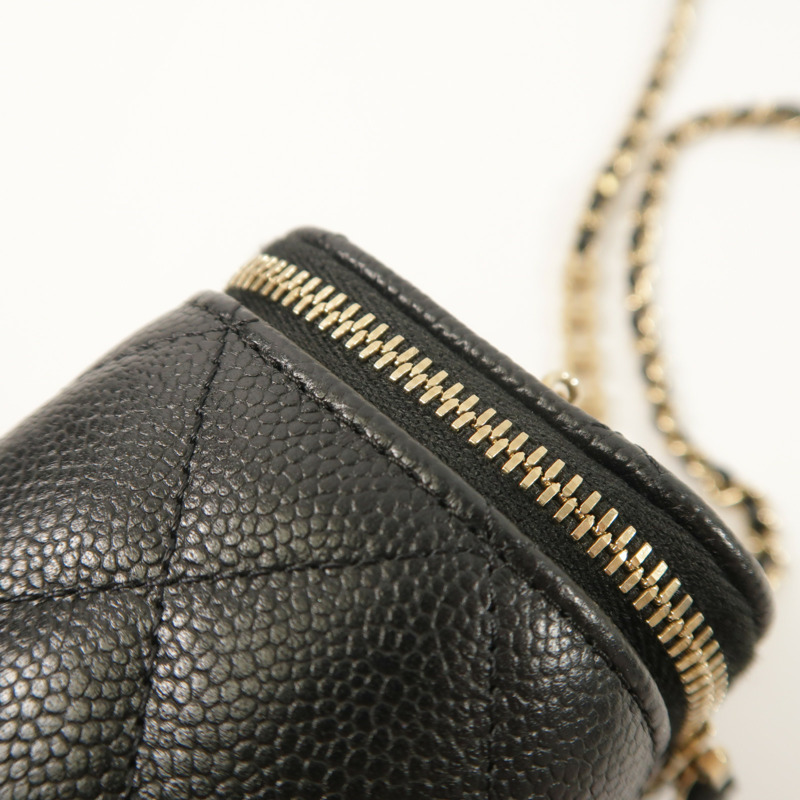 CHANEL 牛皮皮革Vanity Case鏈帶肩背袋-15