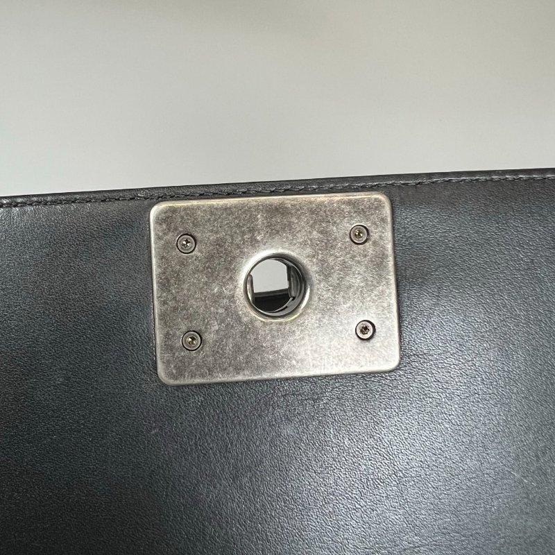 CHANEL BOY25 羊皮黑銀 保卡款/26開-7