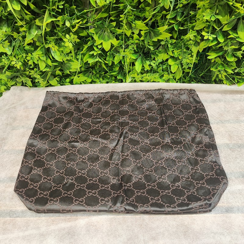 Gucci Chain Shoulder-17