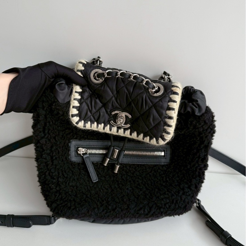 99新🆕 保卡款 Chanel 香奈兒 羊羔毛拼尼龍後背包-6