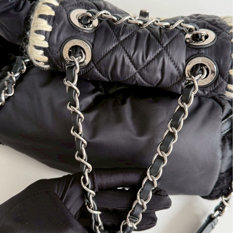 99新🆕 保卡款 Chanel 香奈兒 羊羔毛拼尼龍後背包-14