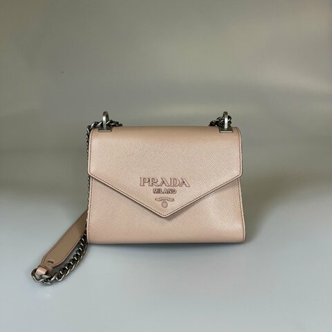 PRADA  粉色掀蓋鍊包