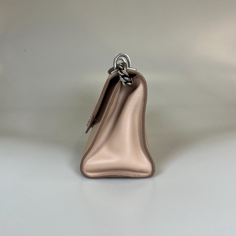 PRADA  粉色掀蓋鍊包-2