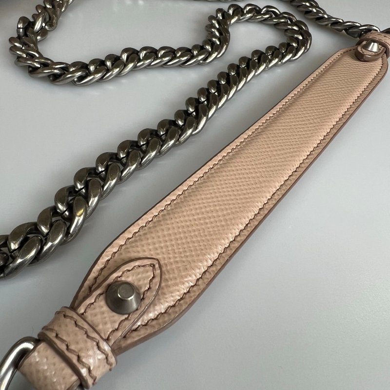 PRADA  粉色掀蓋鍊包-10