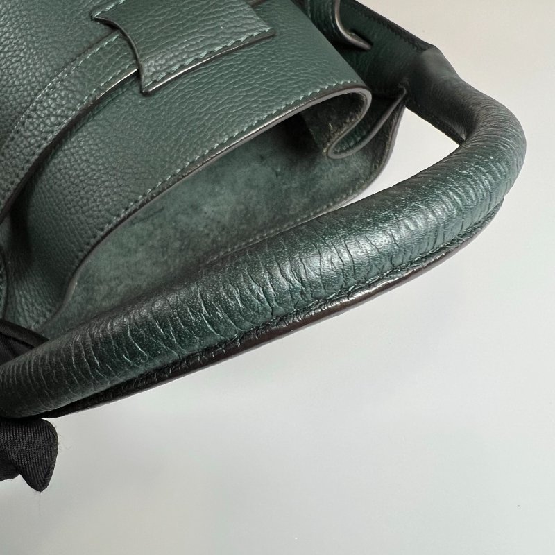 CELINE 墨綠色銀扣水桶包-7