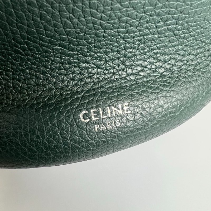 CELINE 墨綠色銀扣水桶包-8