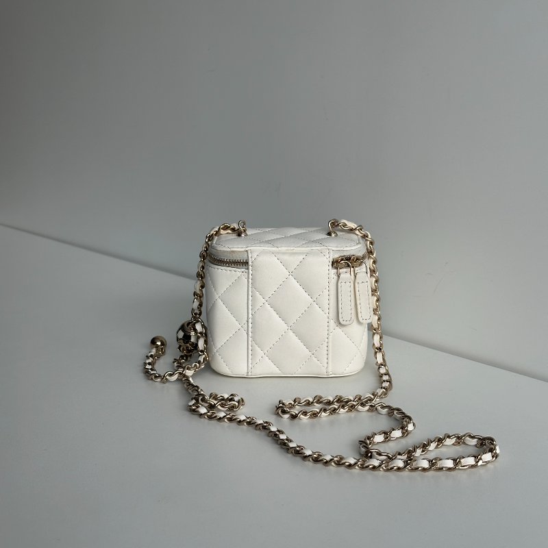 99新🆕 Chanel 香奈兒 足球釦小盒子⚽️ 白色金釦-6