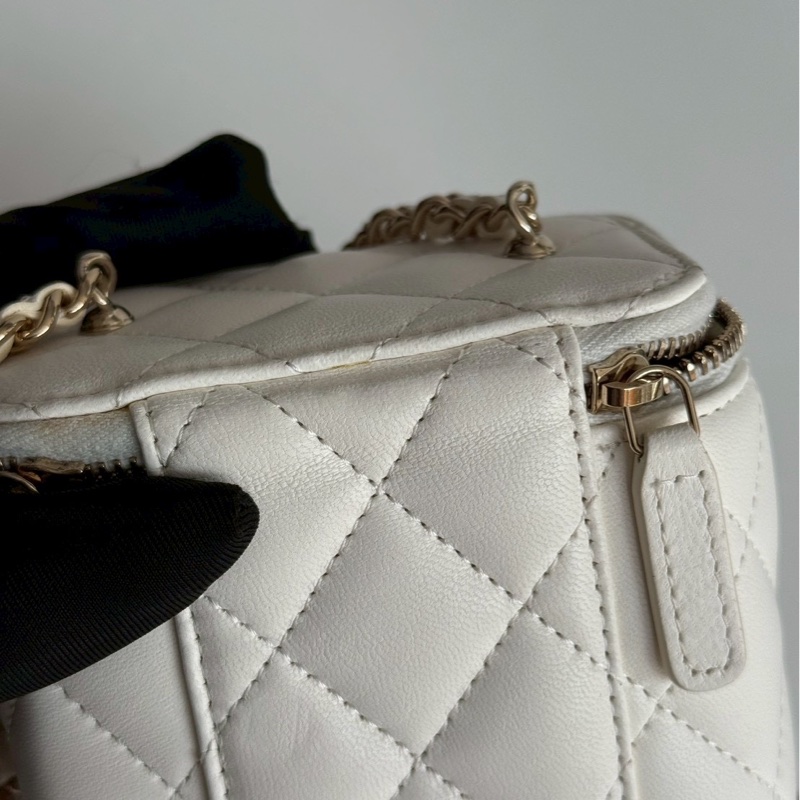 99新🆕 Chanel 香奈兒 足球釦小盒子⚽️ 白色金釦-8