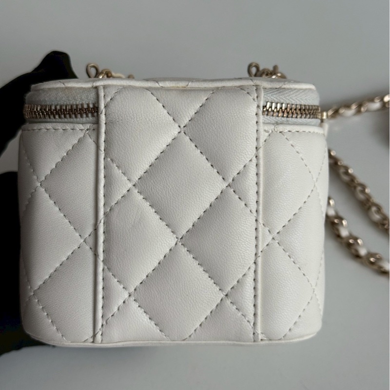 99新🆕 Chanel 香奈兒 足球釦小盒子⚽️ 白色金釦-13