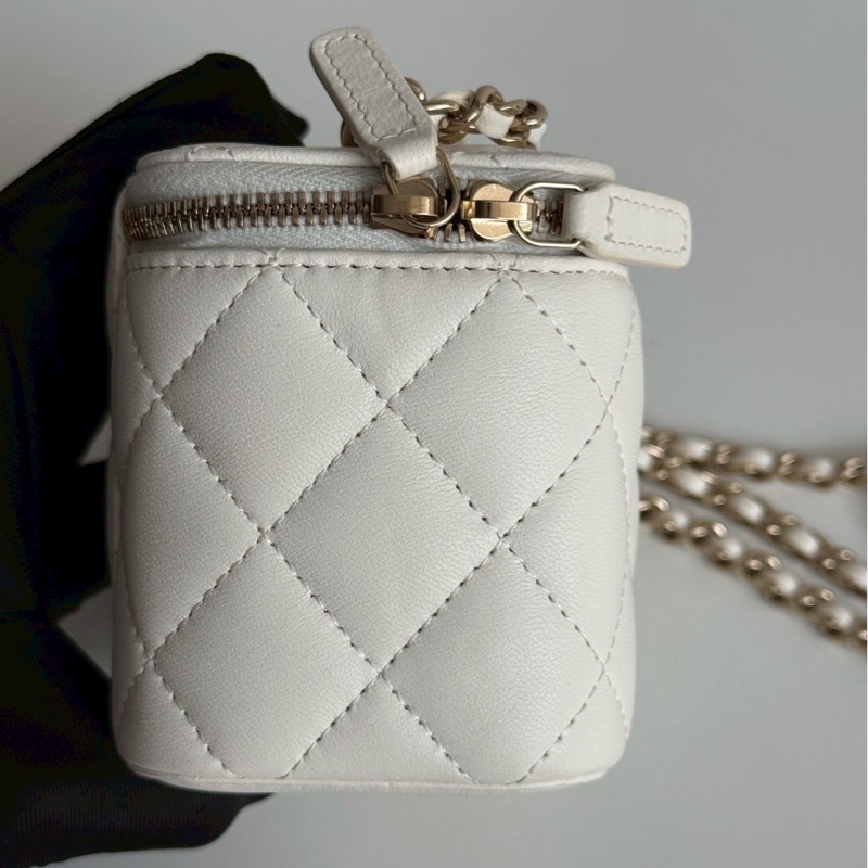 99新🆕 Chanel 香奈兒 足球釦小盒子⚽️ 白色金釦-16