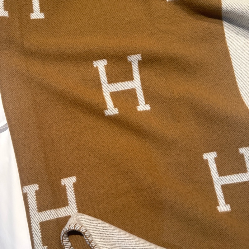 Hermes愛馬仕Avalon薄毯 H毯 成人毯-1