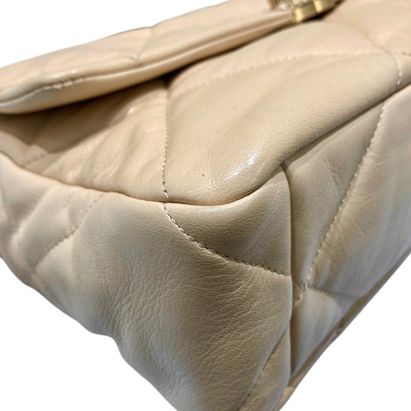 CHANEL 香奈兒 19 BAG 翻蓋肩背包 羊皮 米色 金釦-7