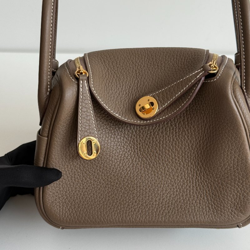 99新🆕 Hermès 愛馬仕 Mini Lindy 大象灰金釦一代-6
