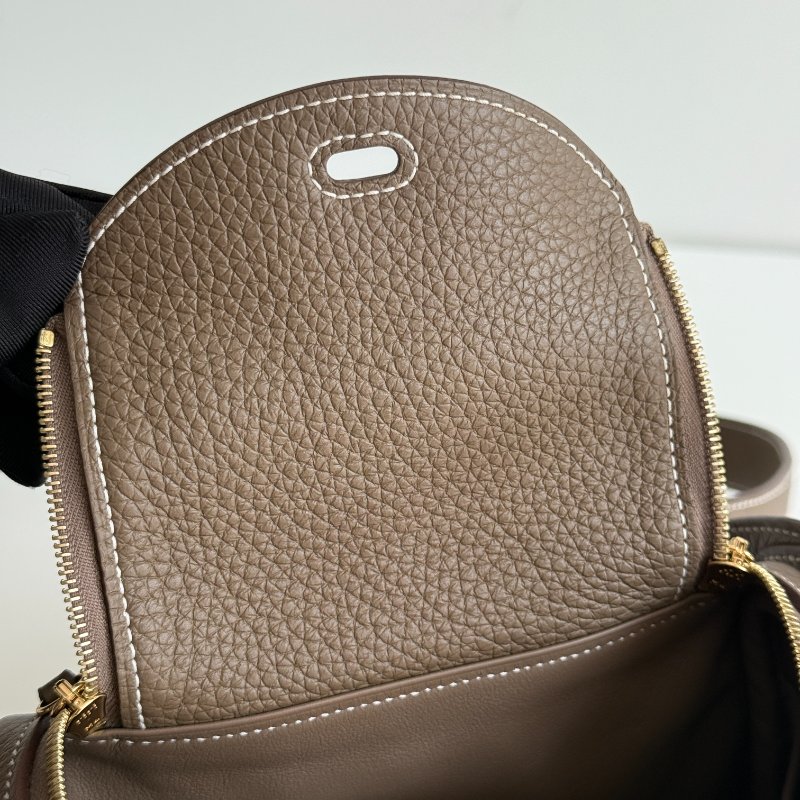 99新🆕 Hermès 愛馬仕 Mini Lindy 大象灰金釦一代-9