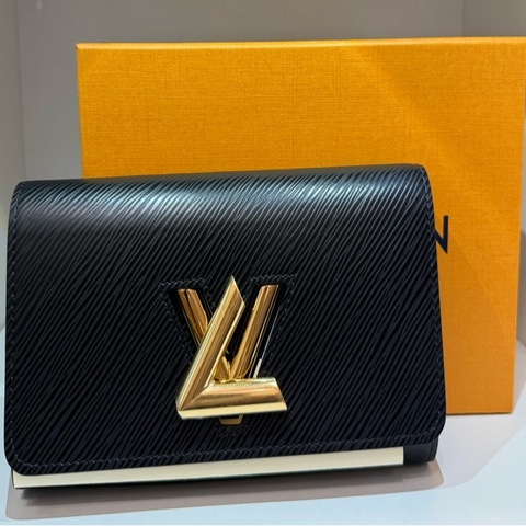Louis Vuitton LV Twist 長夾 黑色Epi 牛皮 金扣 全新未使用 附盒裝發票