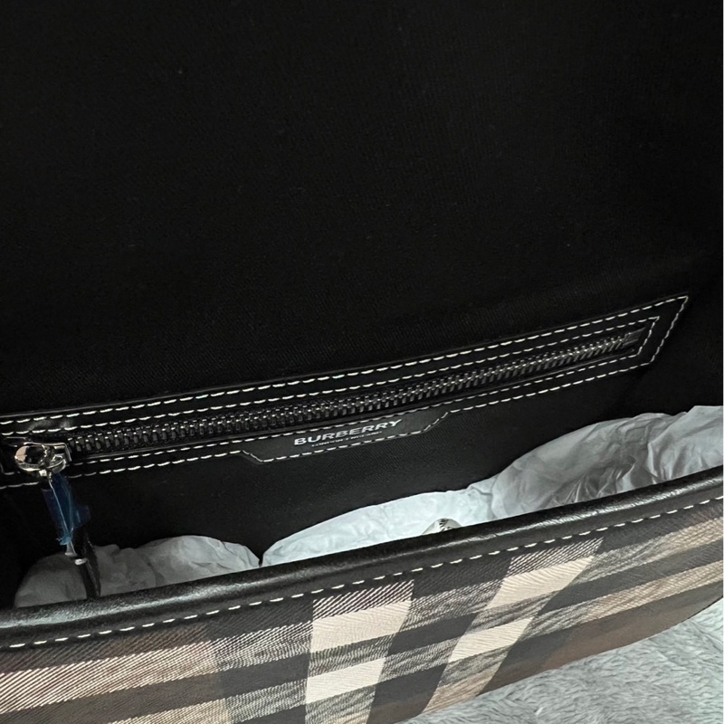 Burberry 郵差包 斜背包-3